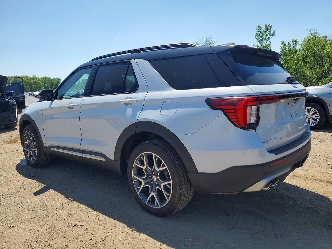 Ford Explorer Platinum