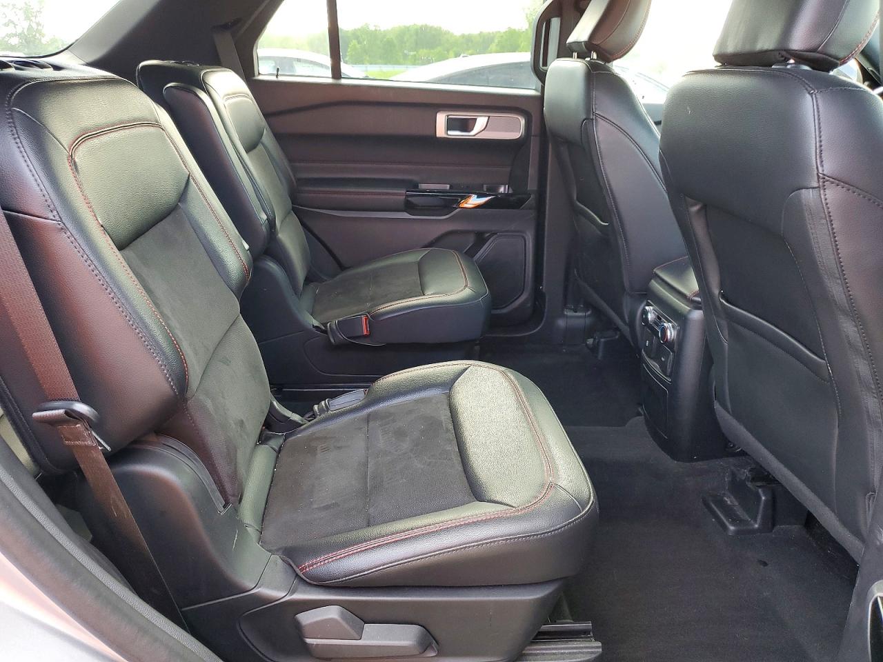 Ford Explorer St-line