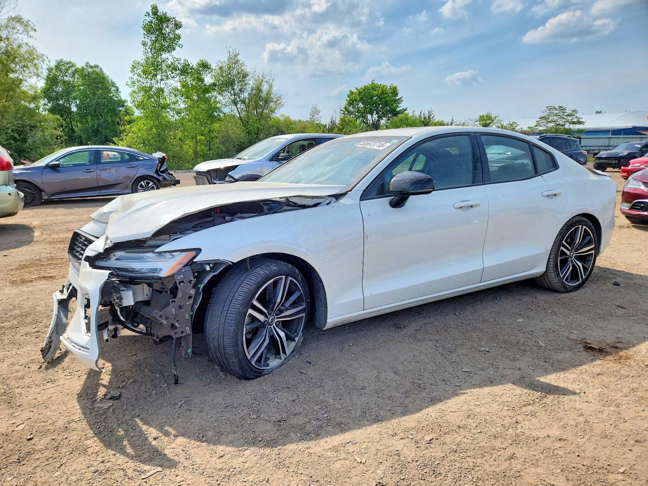 Salvage Volvo S60 Image
