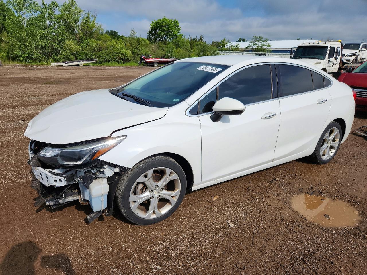 Salvage Chevrolet Cruze Image