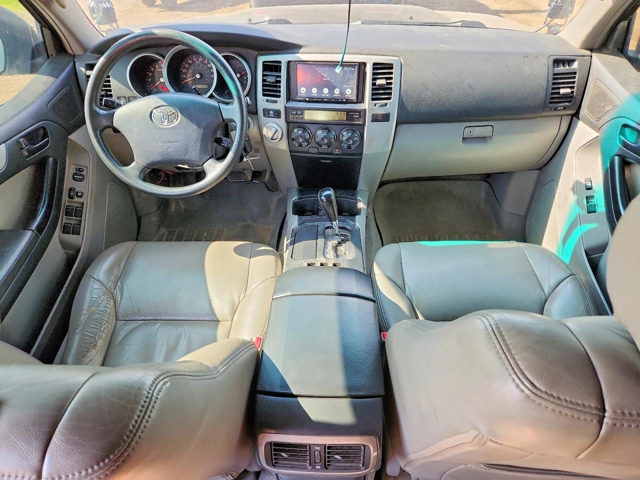Toyota 4Runner Sr5