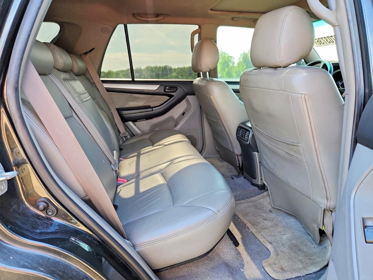 Toyota 4Runner Sr5