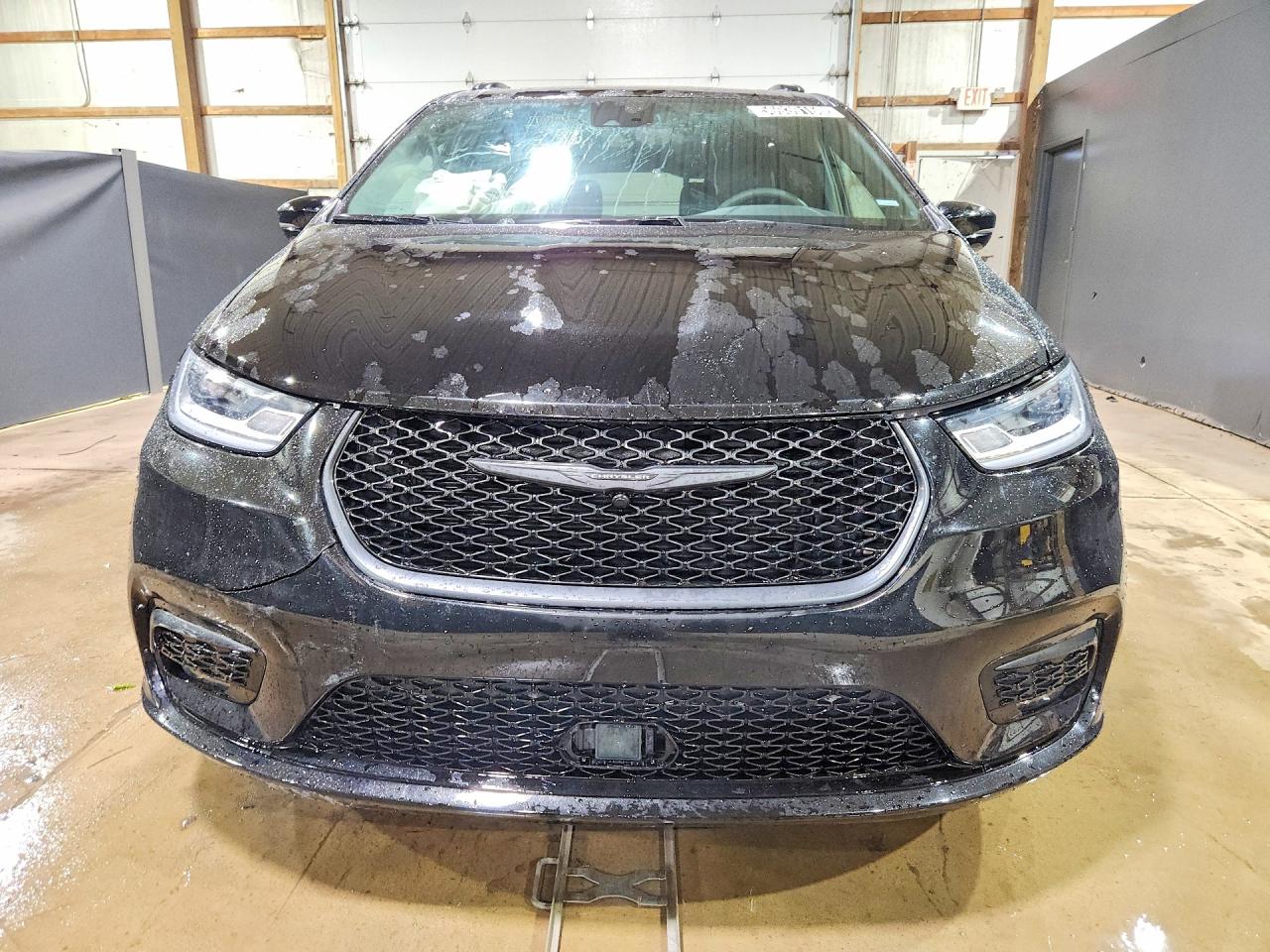 Chrysler Pacifica Limited