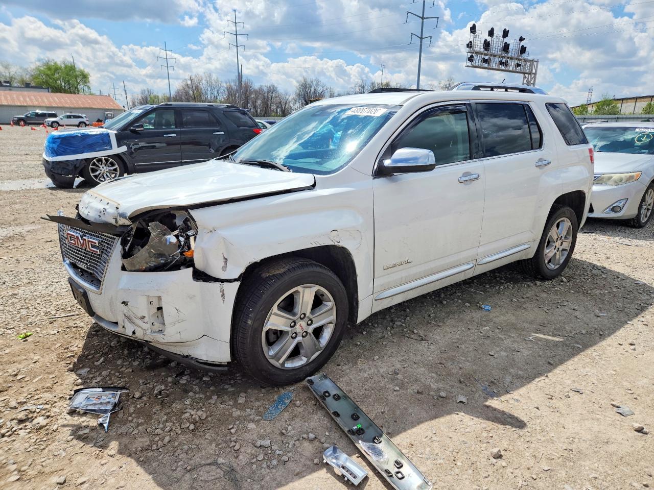 Salvage GMC Terrain Image