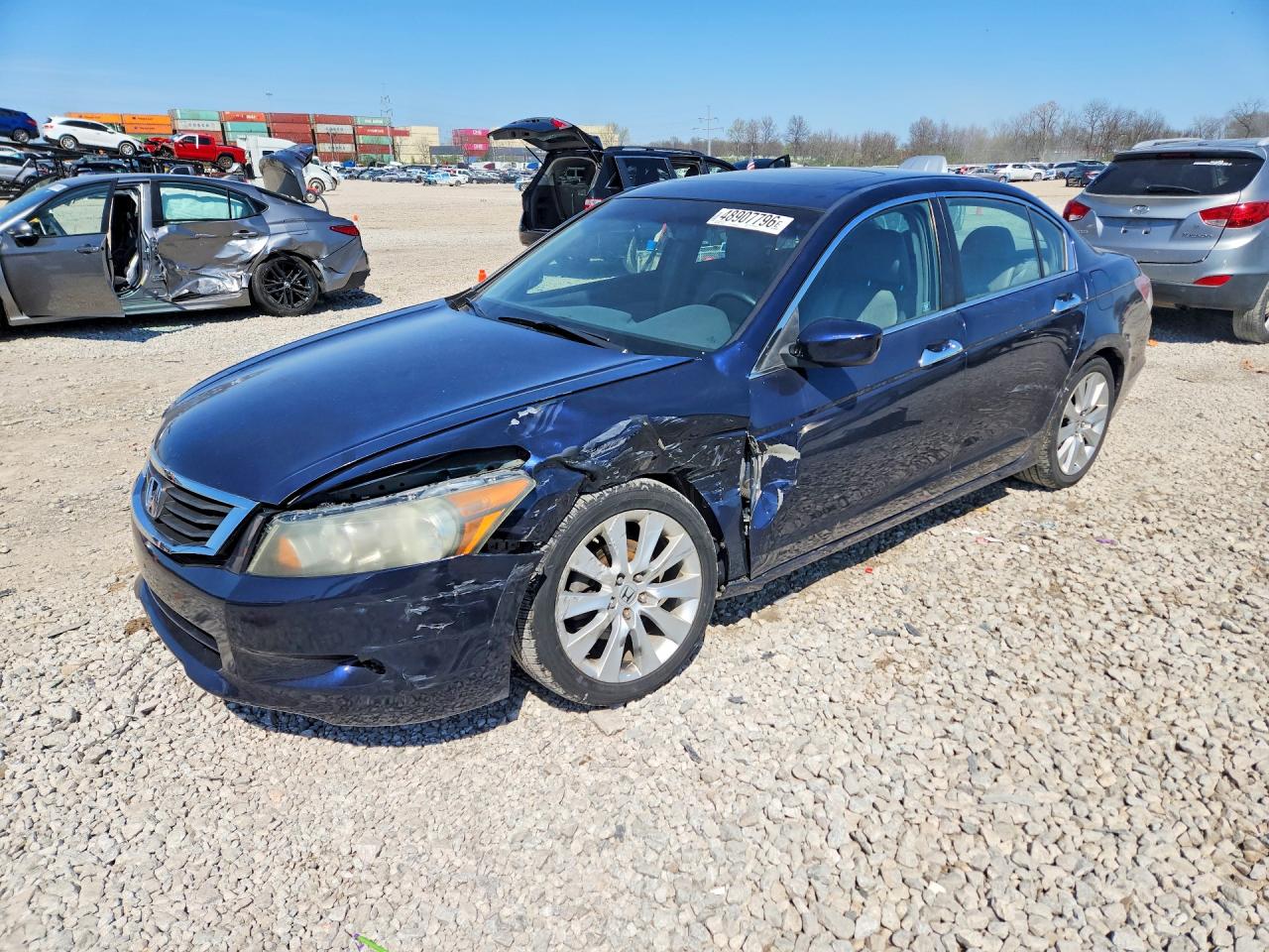 Salvage Honda Accord Image
