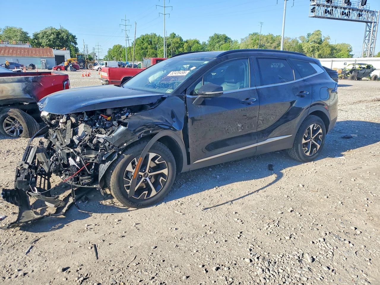 Salvage Kia Sportage Image