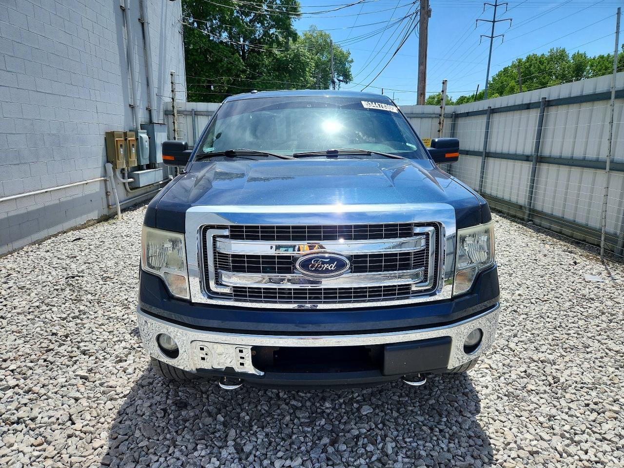 Ford F-150 Super Cab