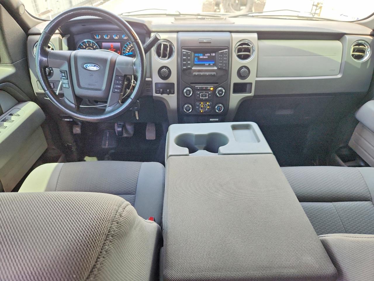 Ford F-150 Super Cab