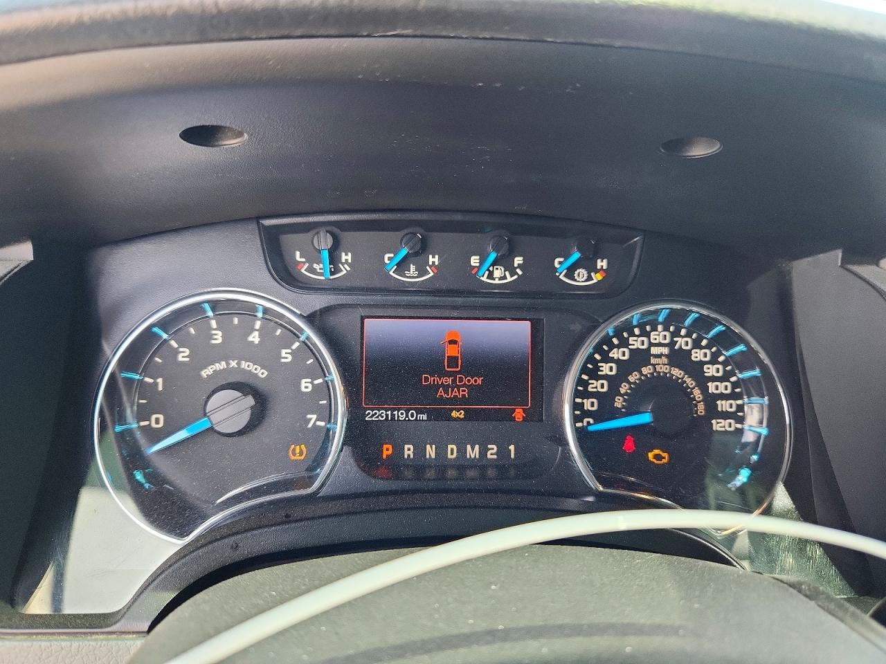 Ford F-150 Super Cab
