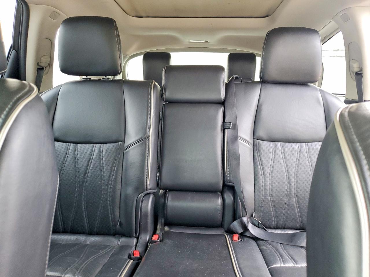 INFINITI Qx Base