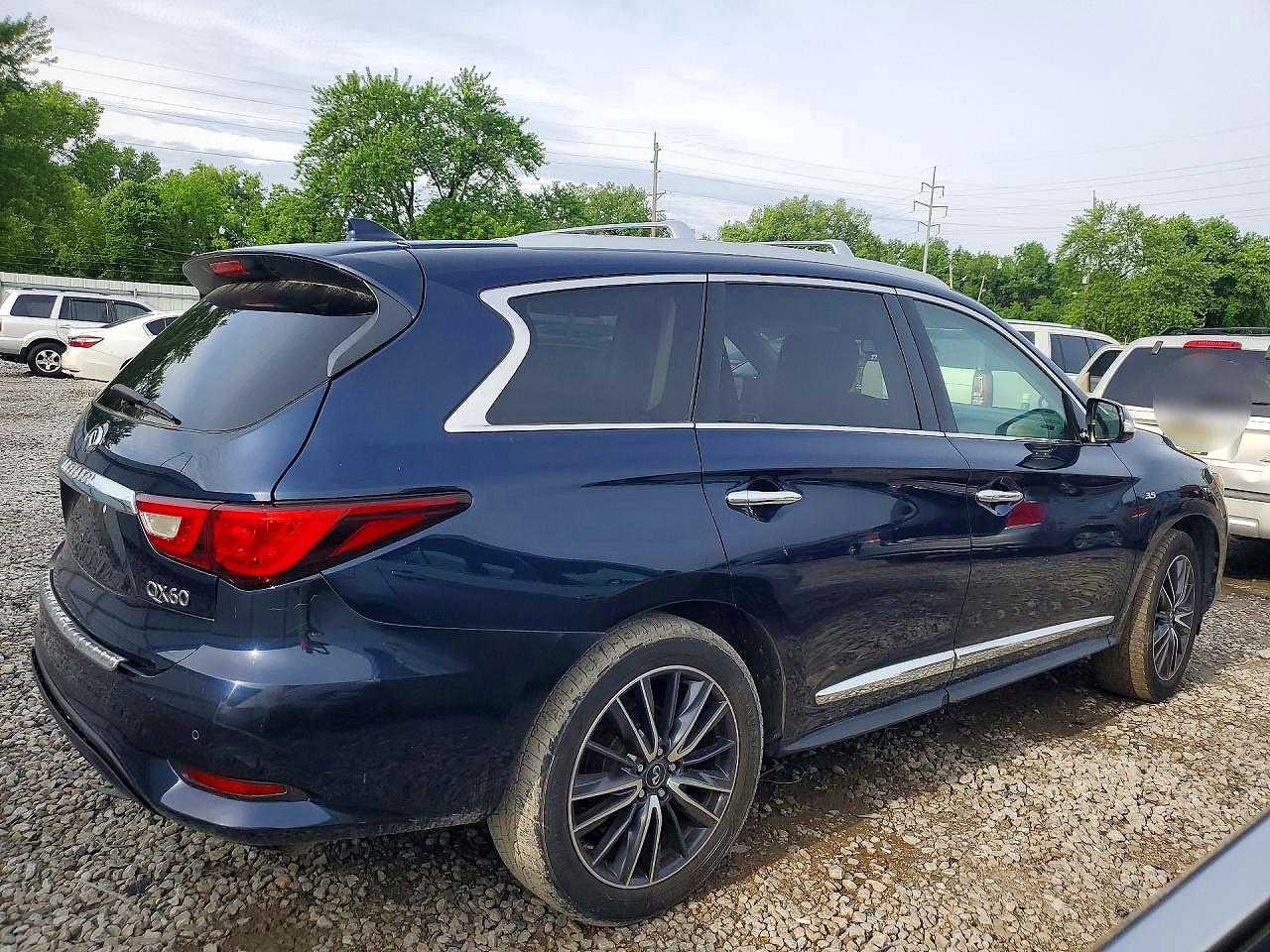 INFINITI Qx Base