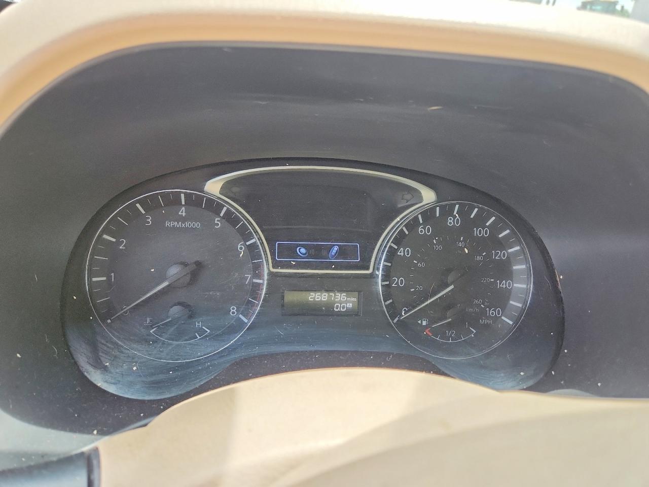 Nissan Pathfinder S