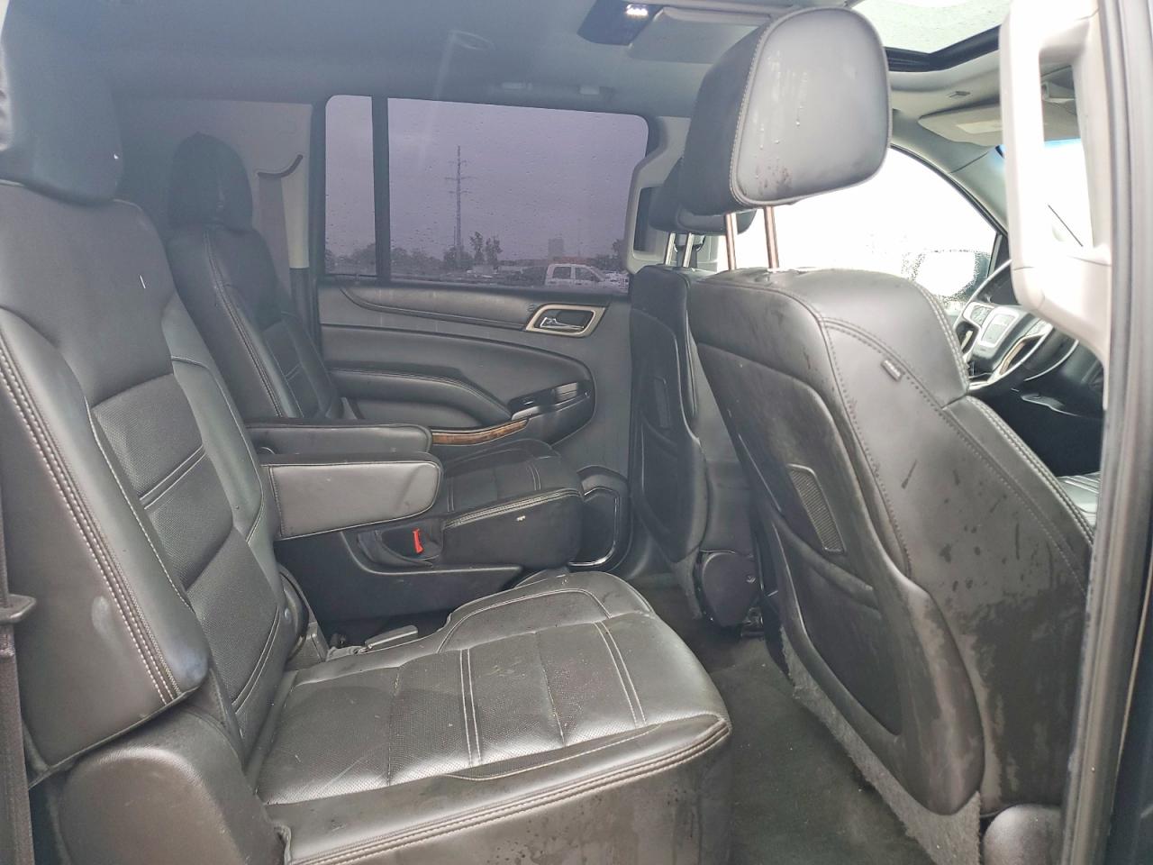GMC Yukon Denali