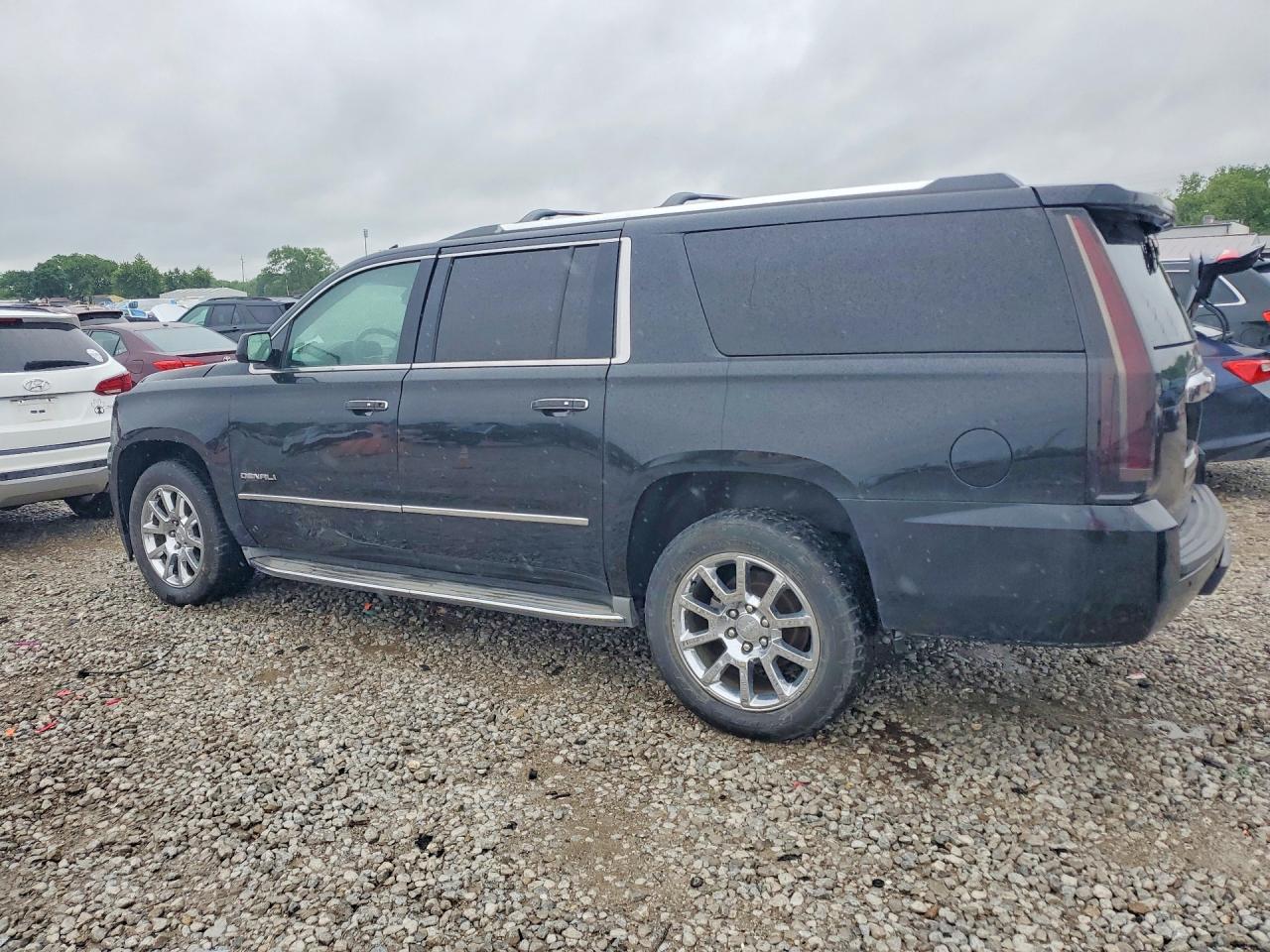 GMC Yukon Denali