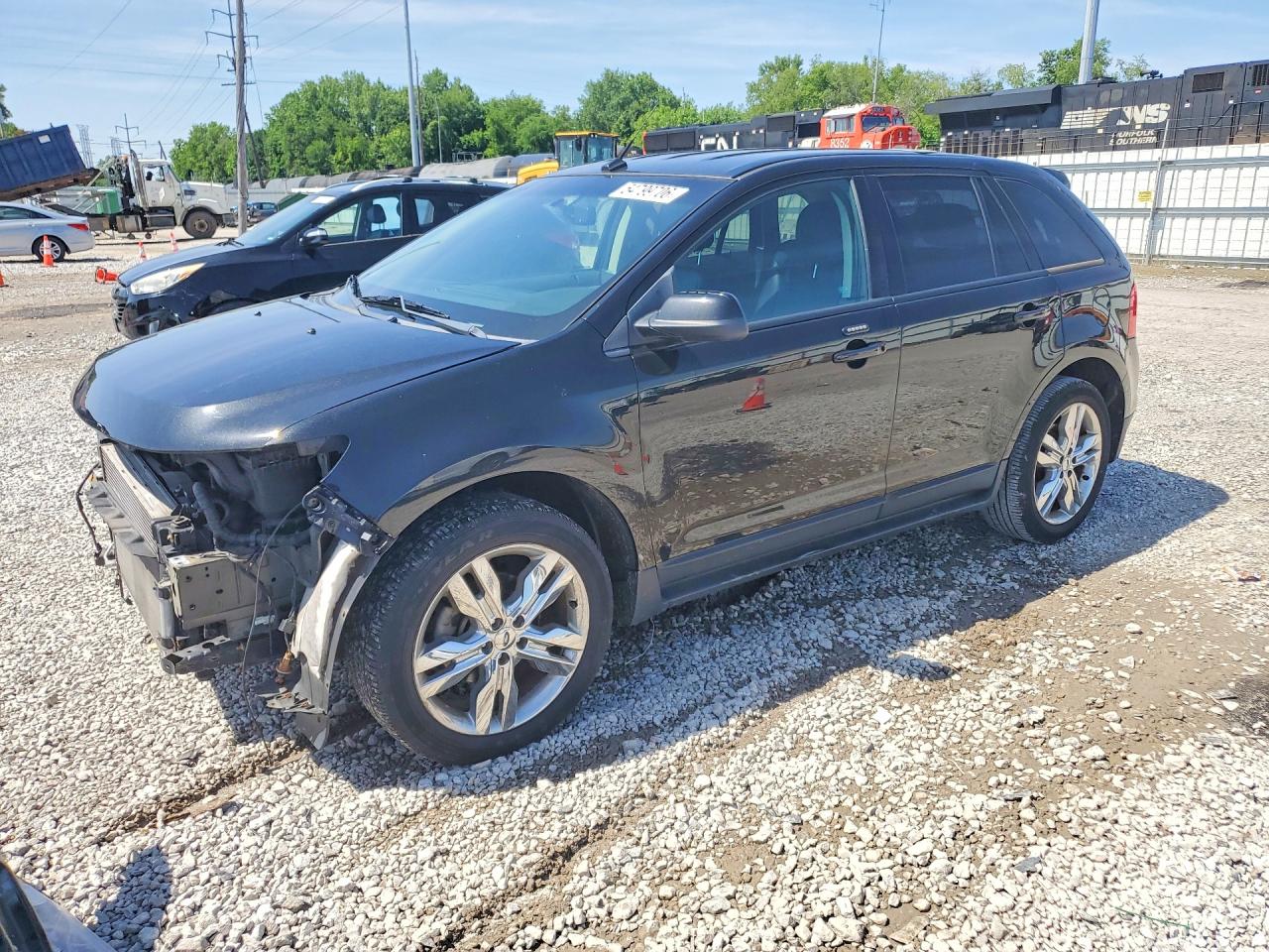 Salvage Ford Edge Image