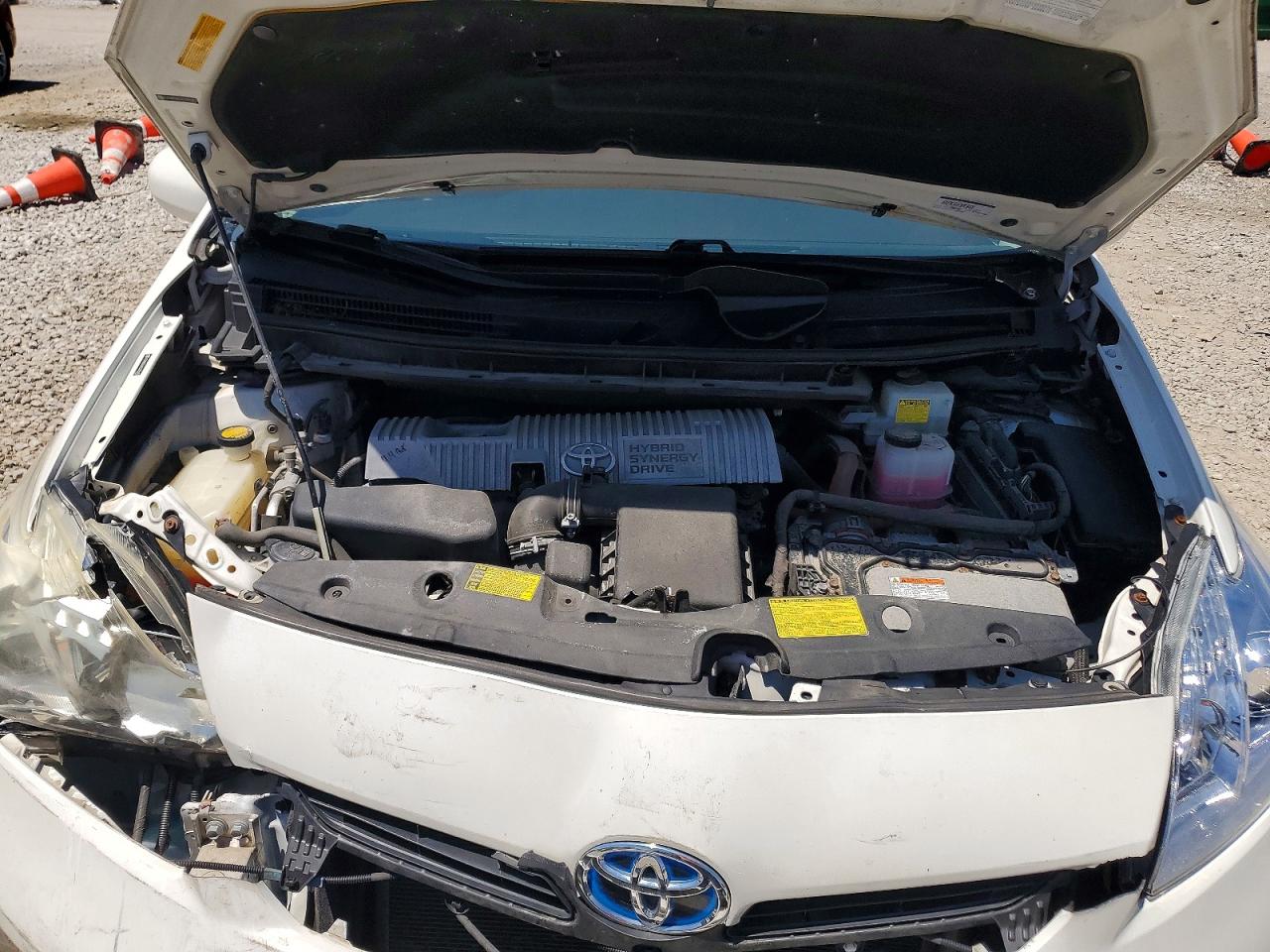Toyota Prius Three