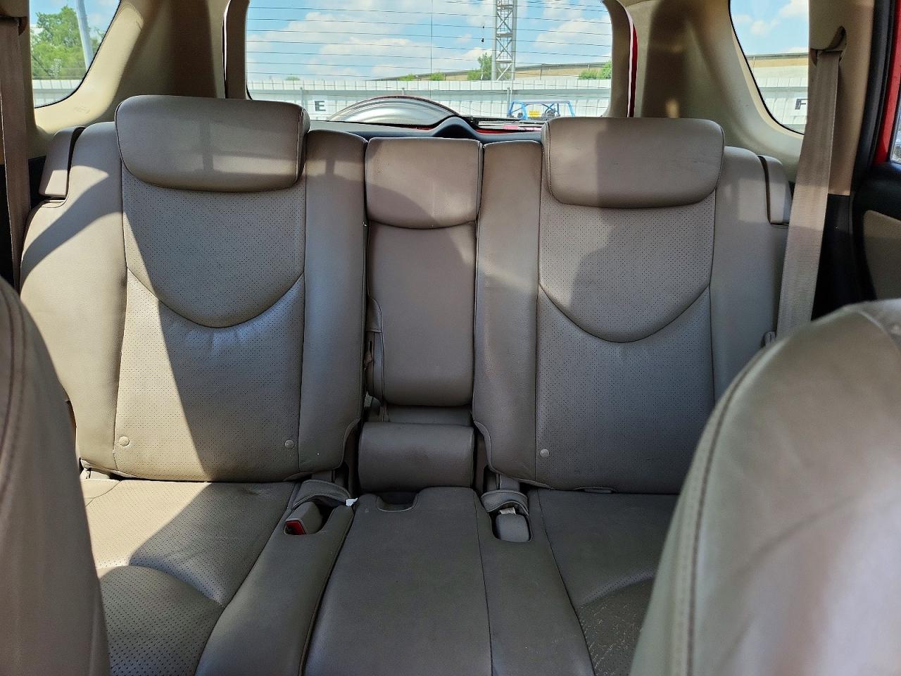 Toyota RAV4 Limited