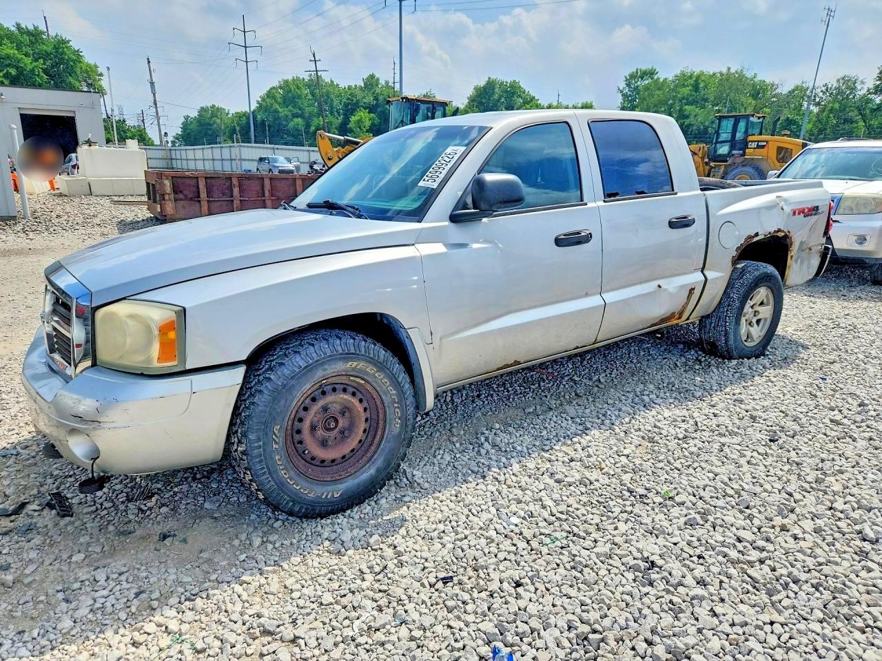 Salvage Dodge Dakota Image
