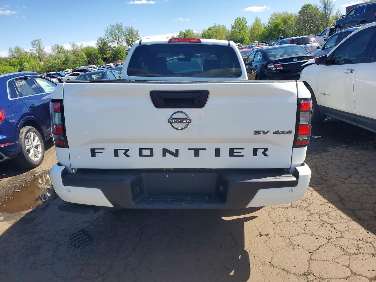 Nissan Frontier Sv