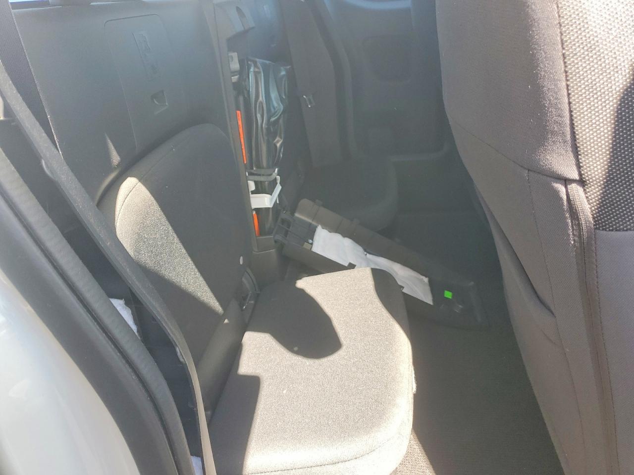 Nissan Frontier Sv