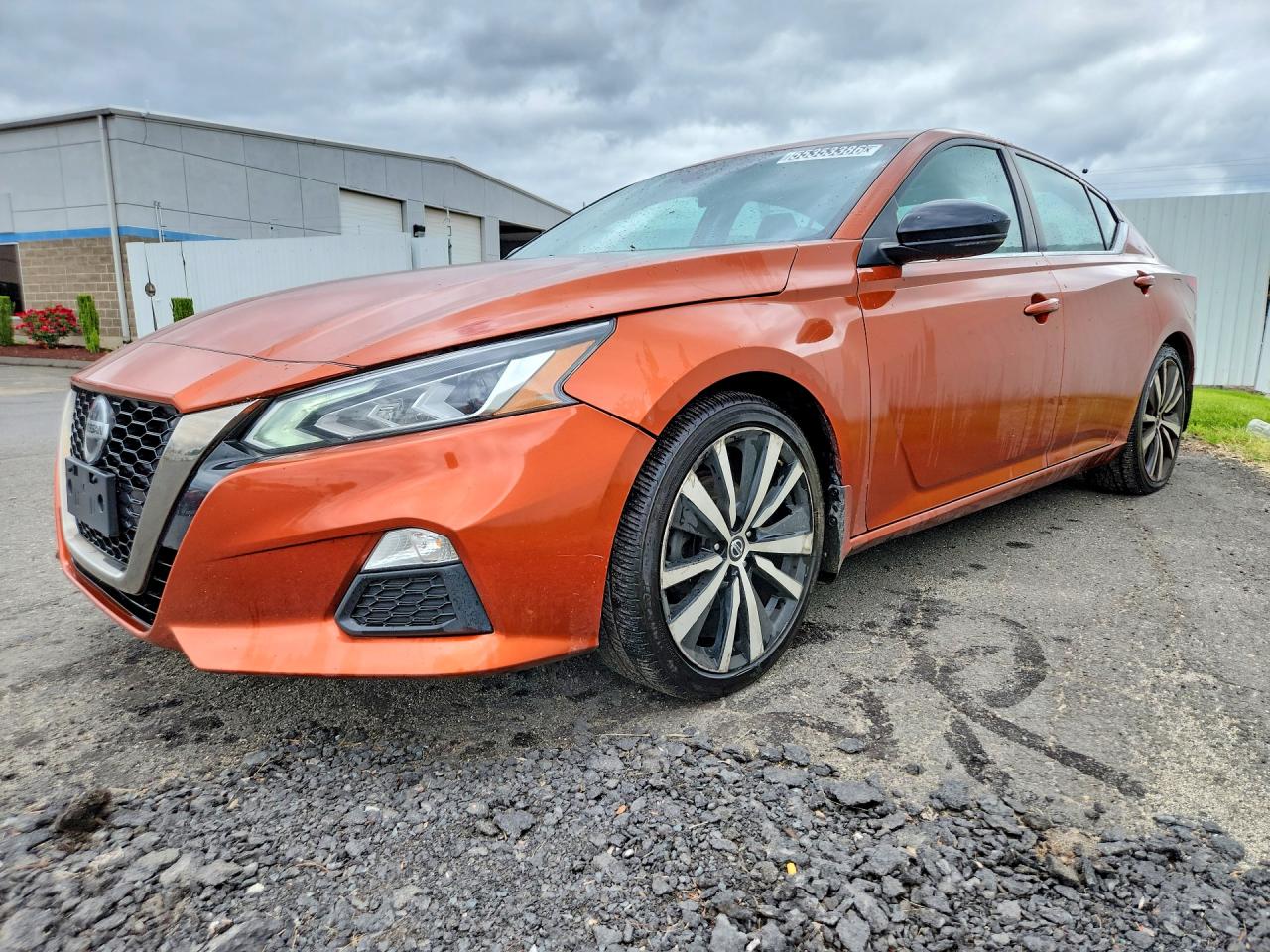 Salvage Nissan Altima Image