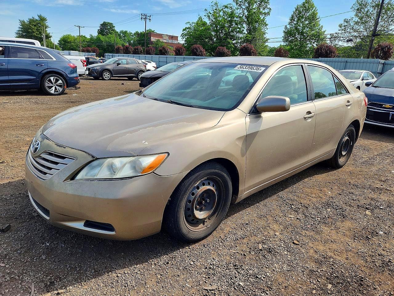 Salvage Toyota Camry Image