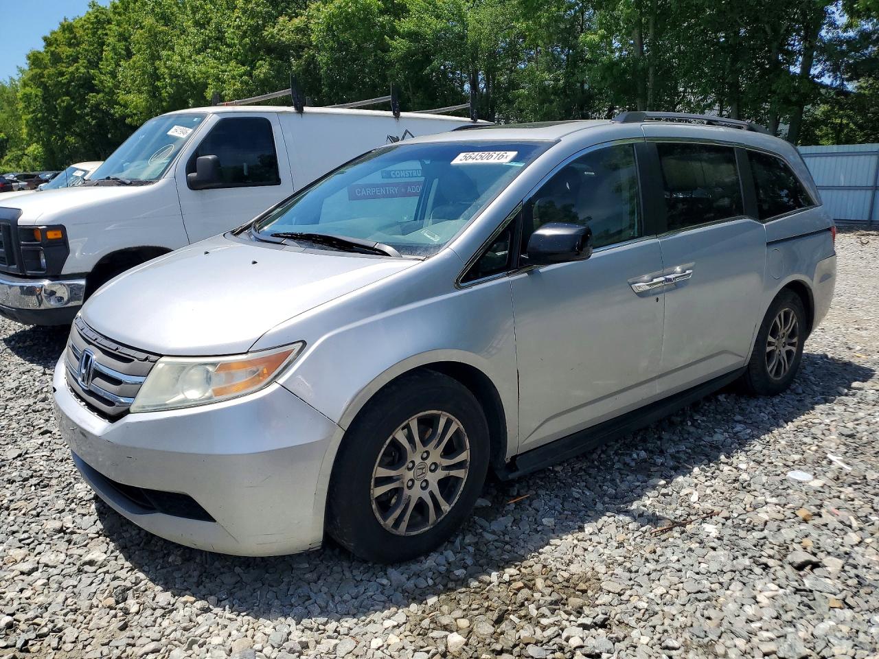 Salvage Honda Odyssey Image