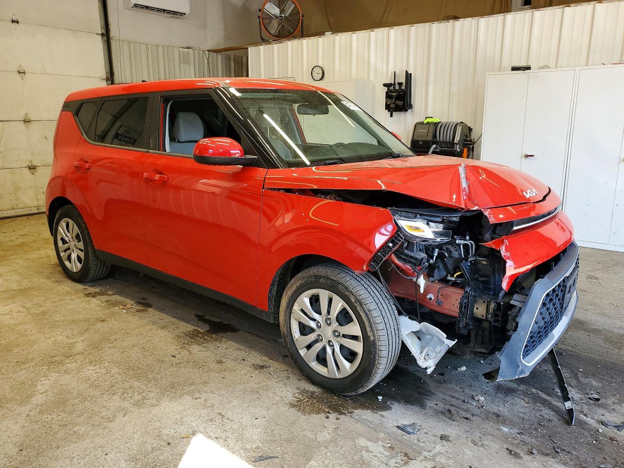 Kia Soul Lx