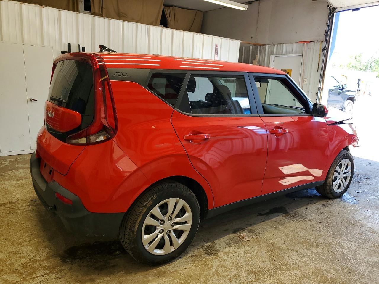 Kia Soul Lx