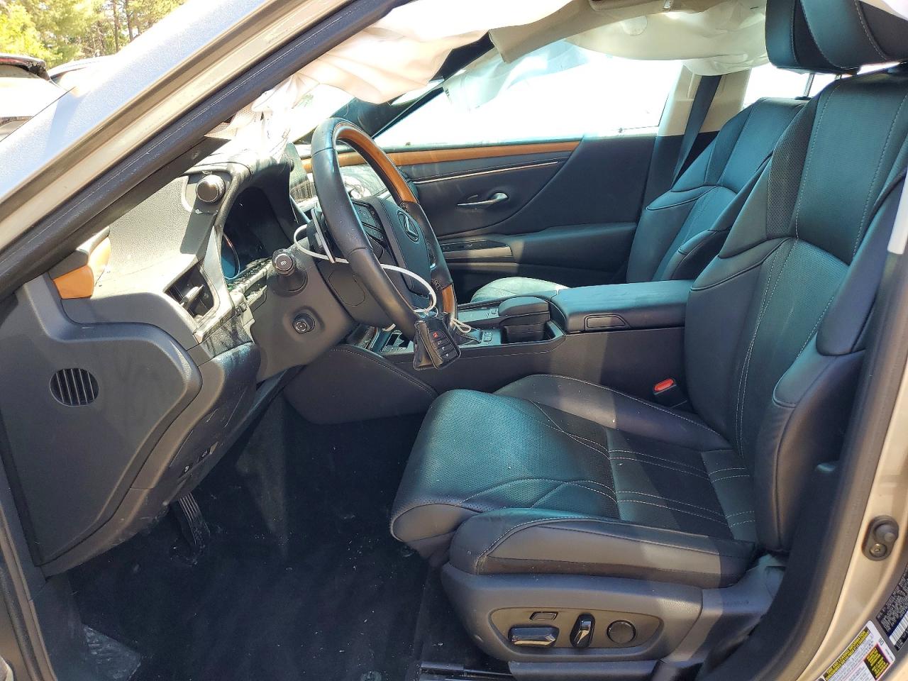 Lexus Es 300h Luxury