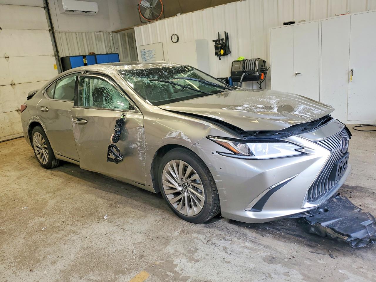 Lexus Es 300h Luxury