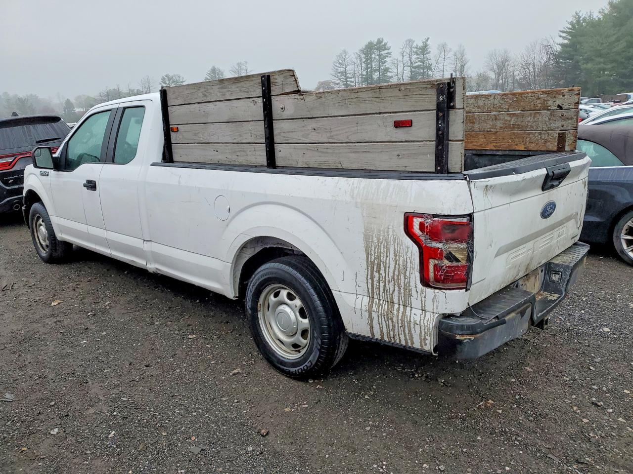 Ford F-150 Super Cab