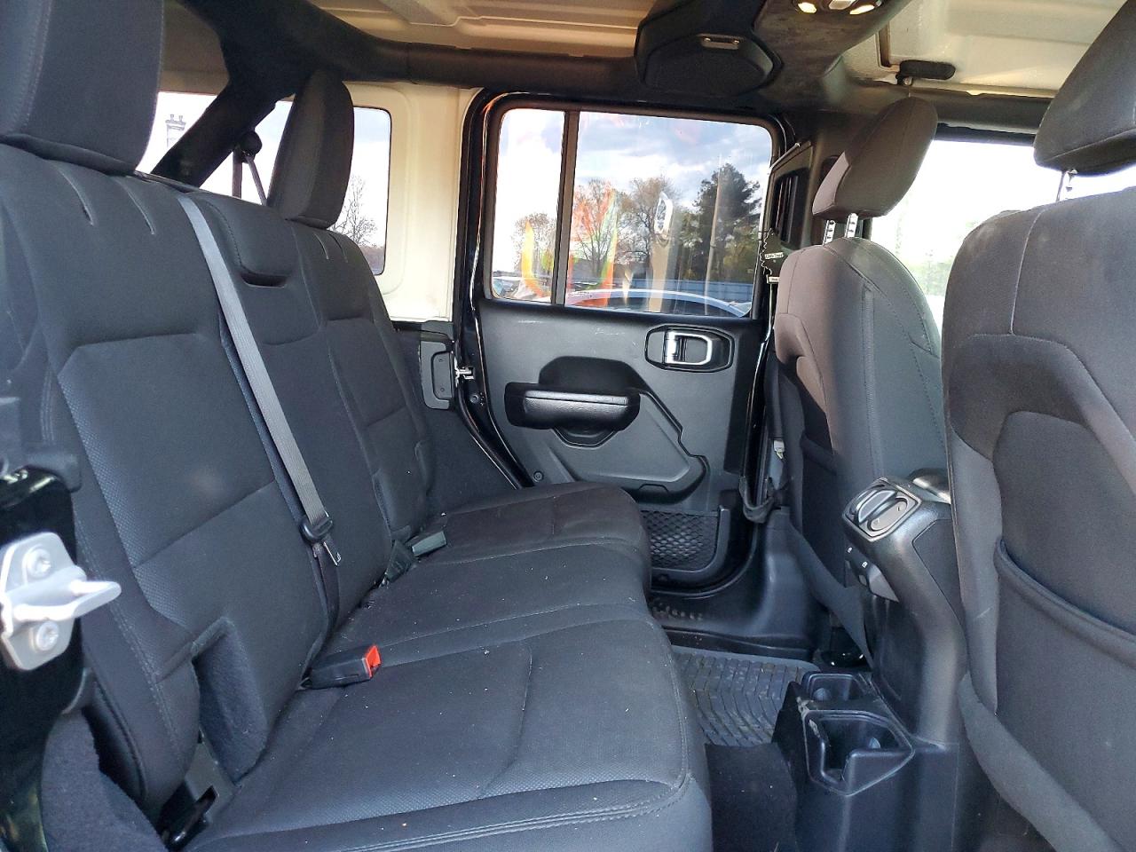 Jeep Wrangler Sport