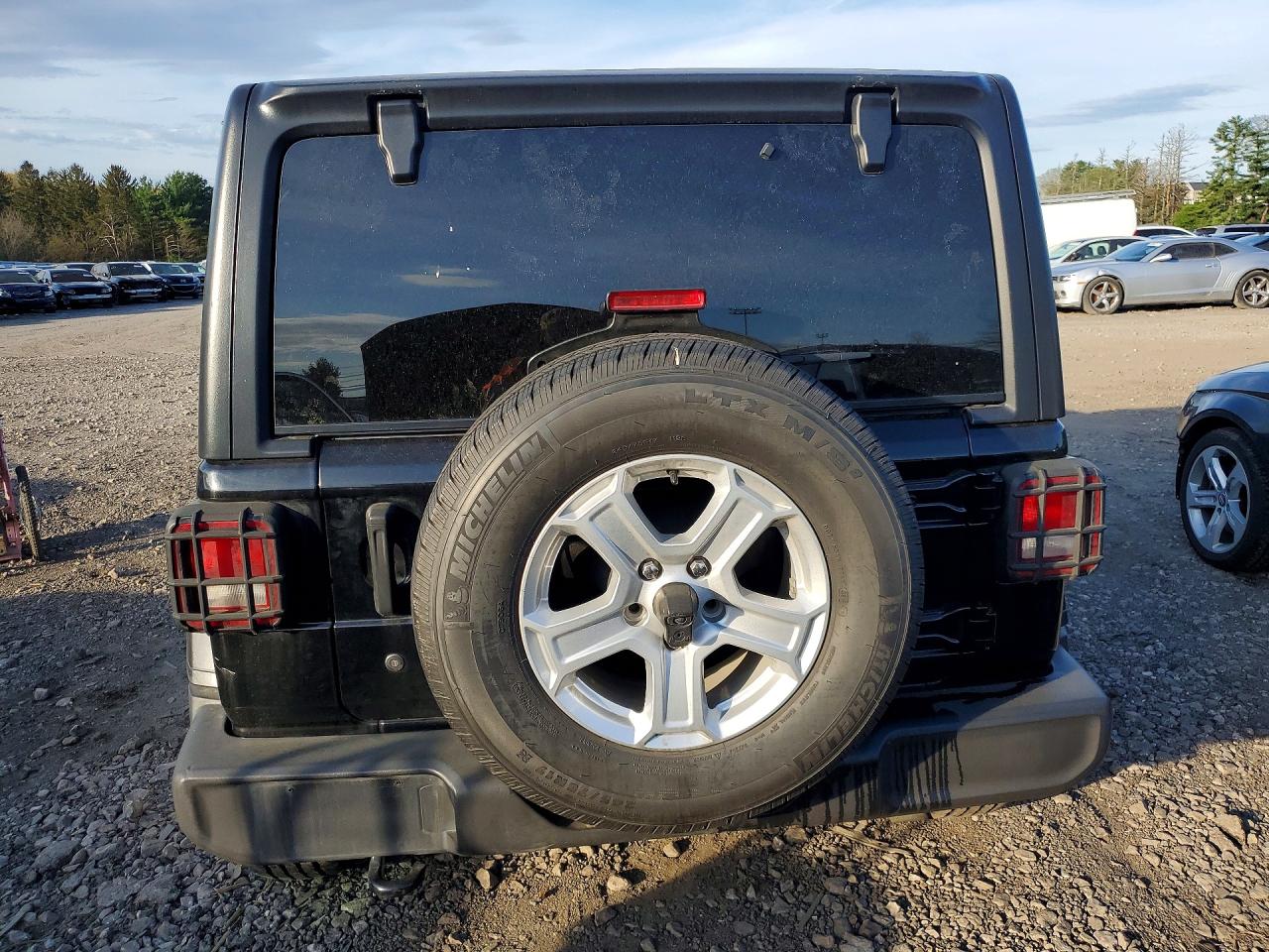Jeep Wrangler Sport