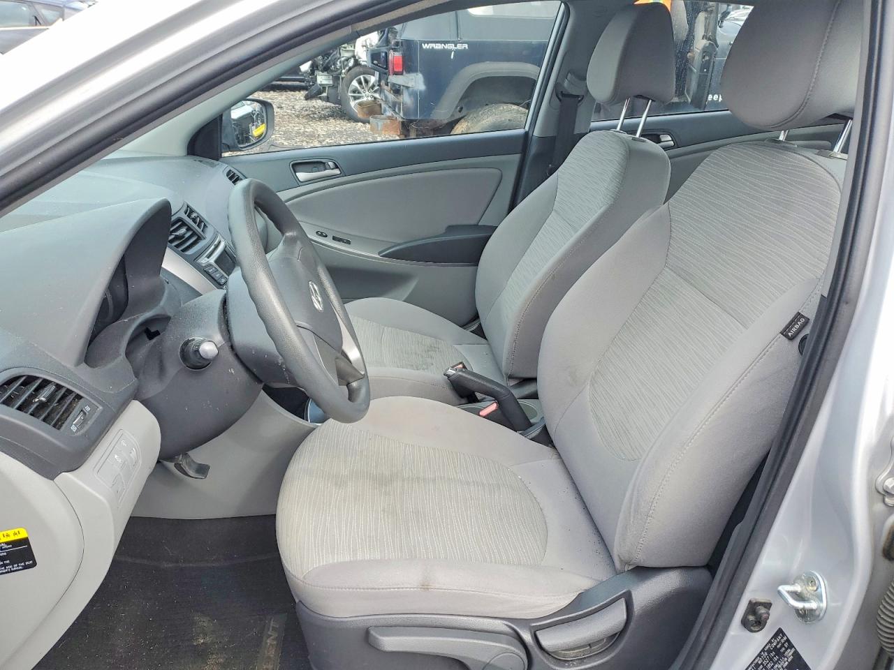 Hyundai ACCENT Se