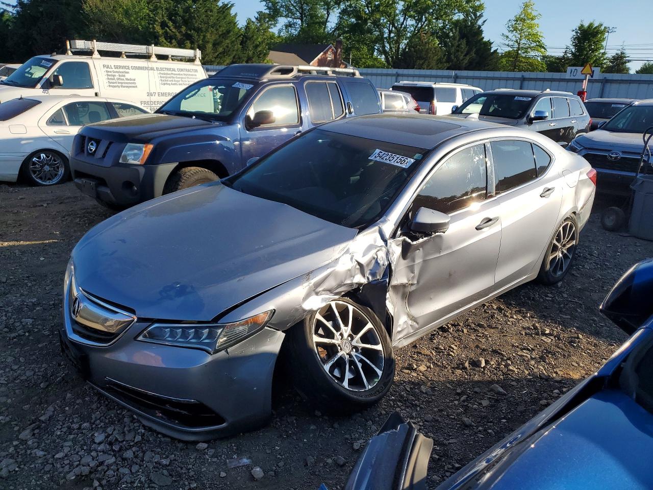 Salvage Acura TLX Image