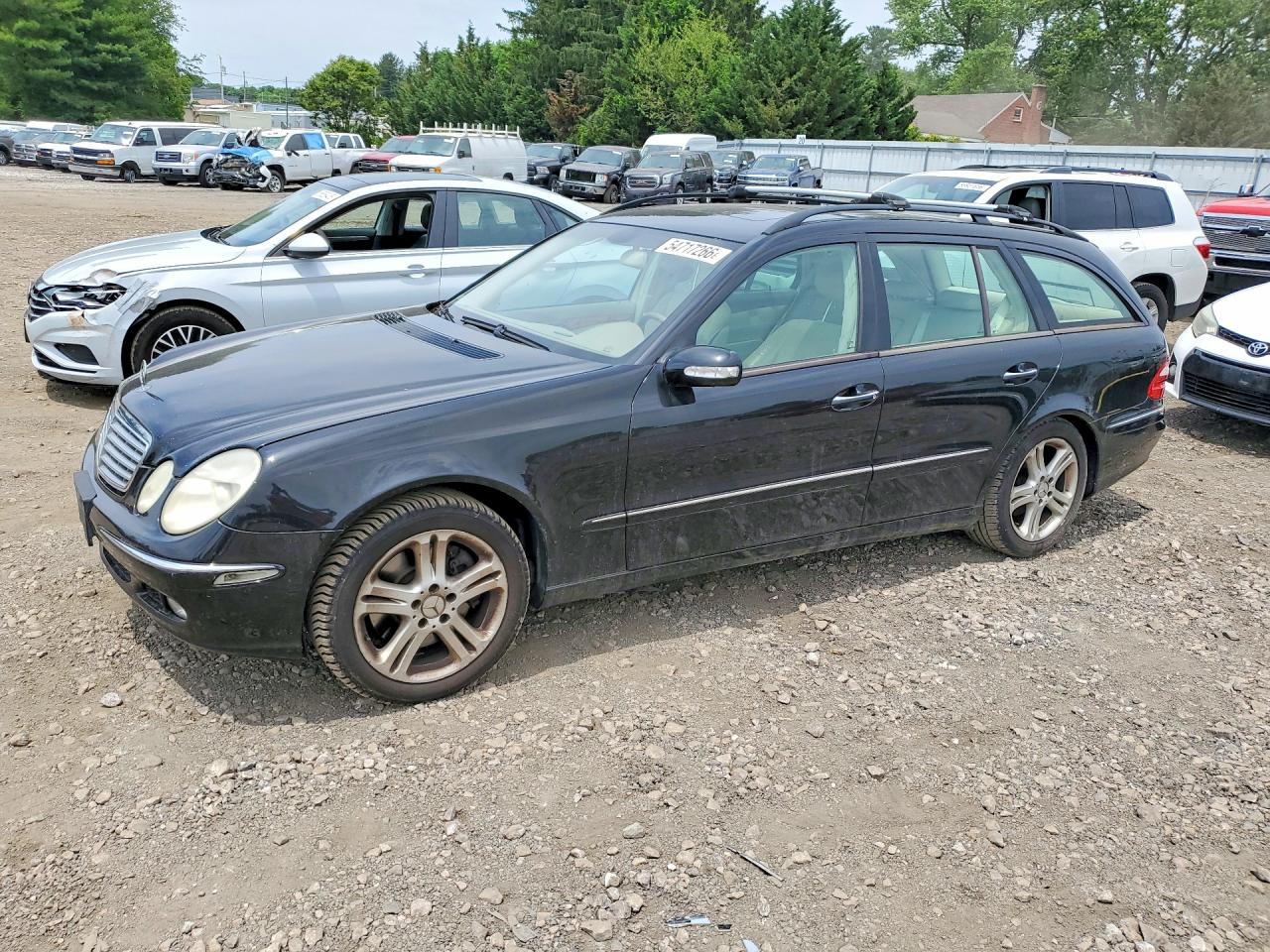 Salvage Mercedes-Benz E-Class Image