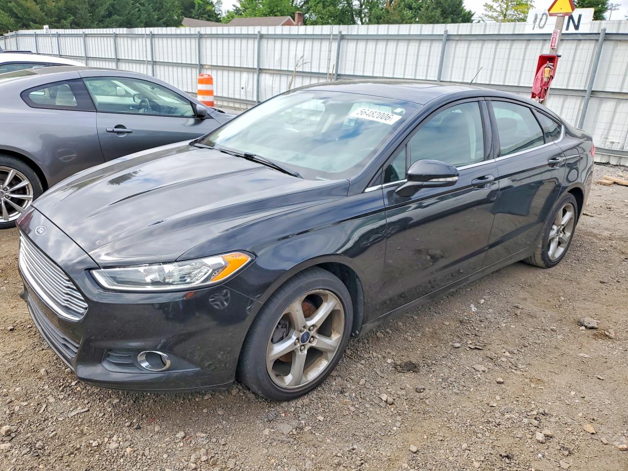 Salvage Ford Fusion Image