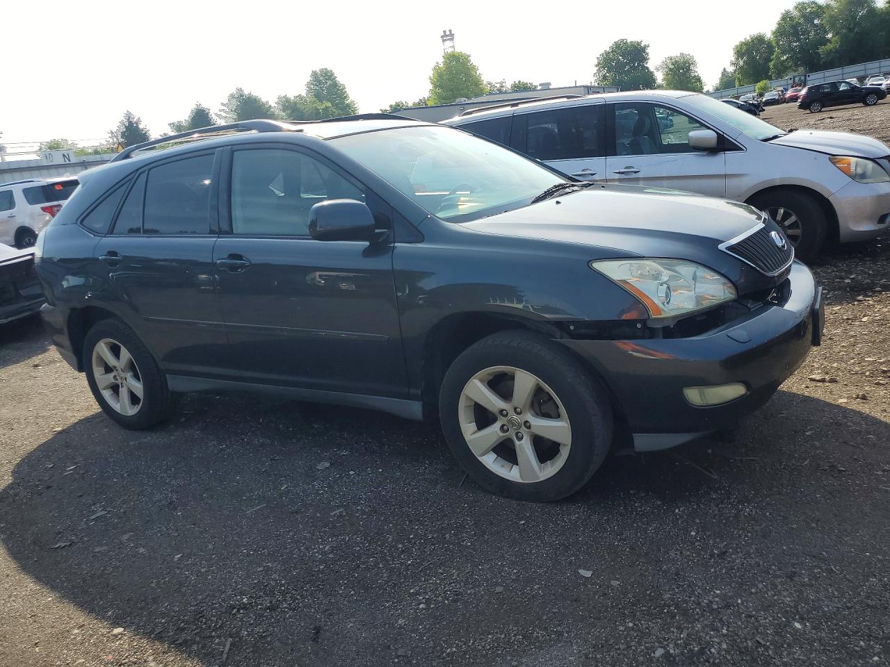 Lexus RX Base