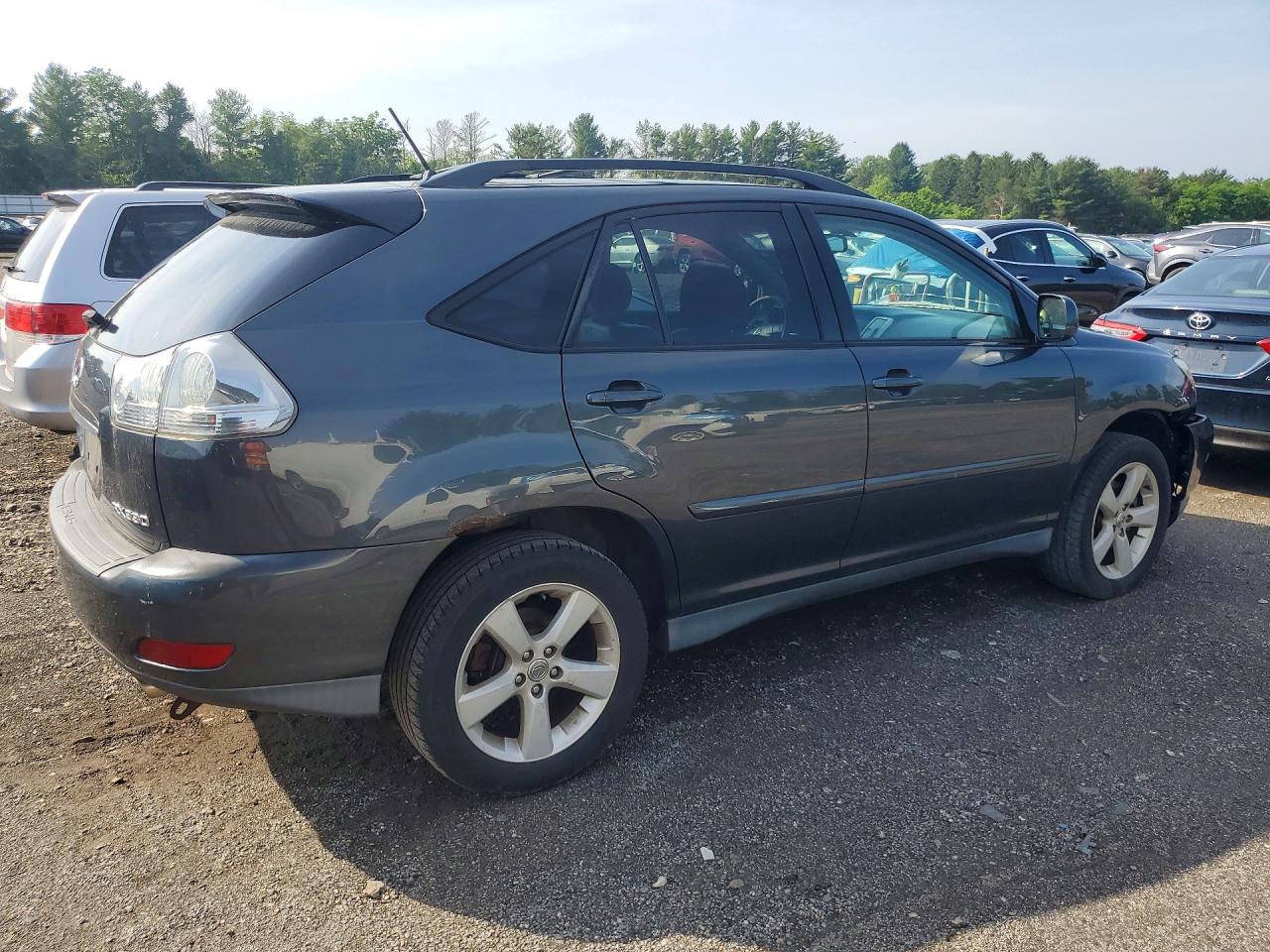 Lexus RX Base