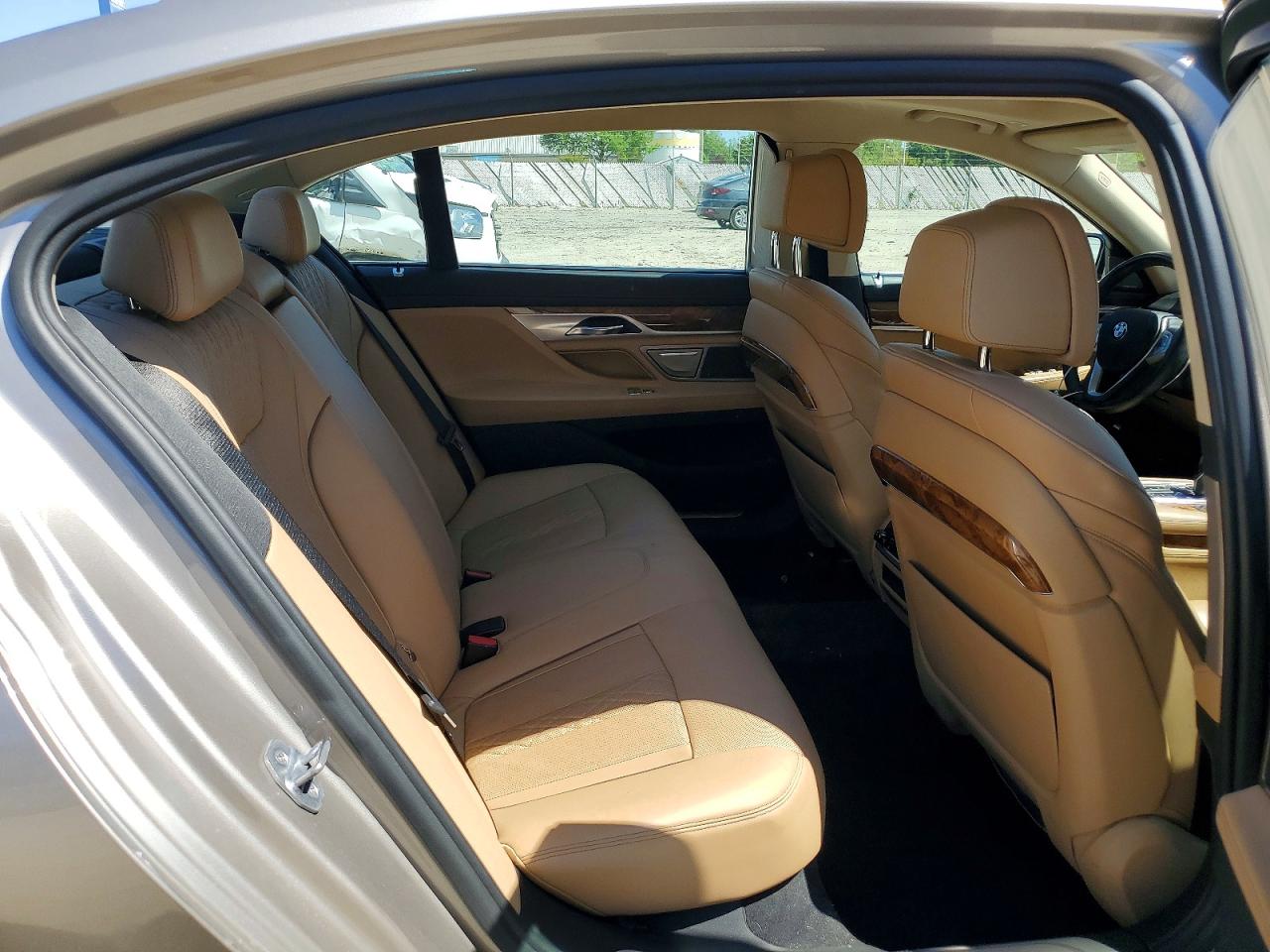 BMW 7 Series Xi