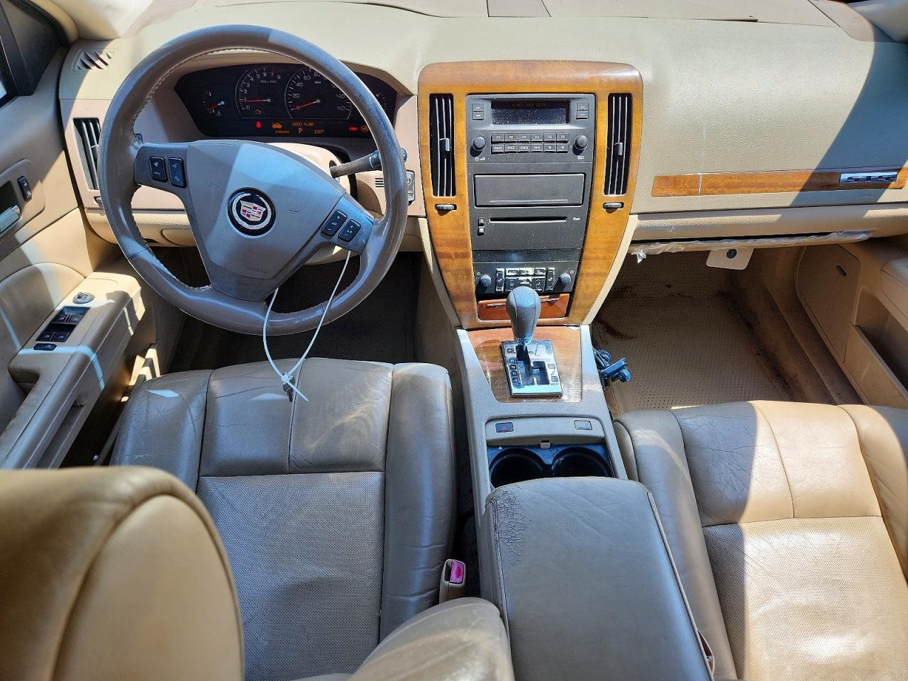 Cadillac STS