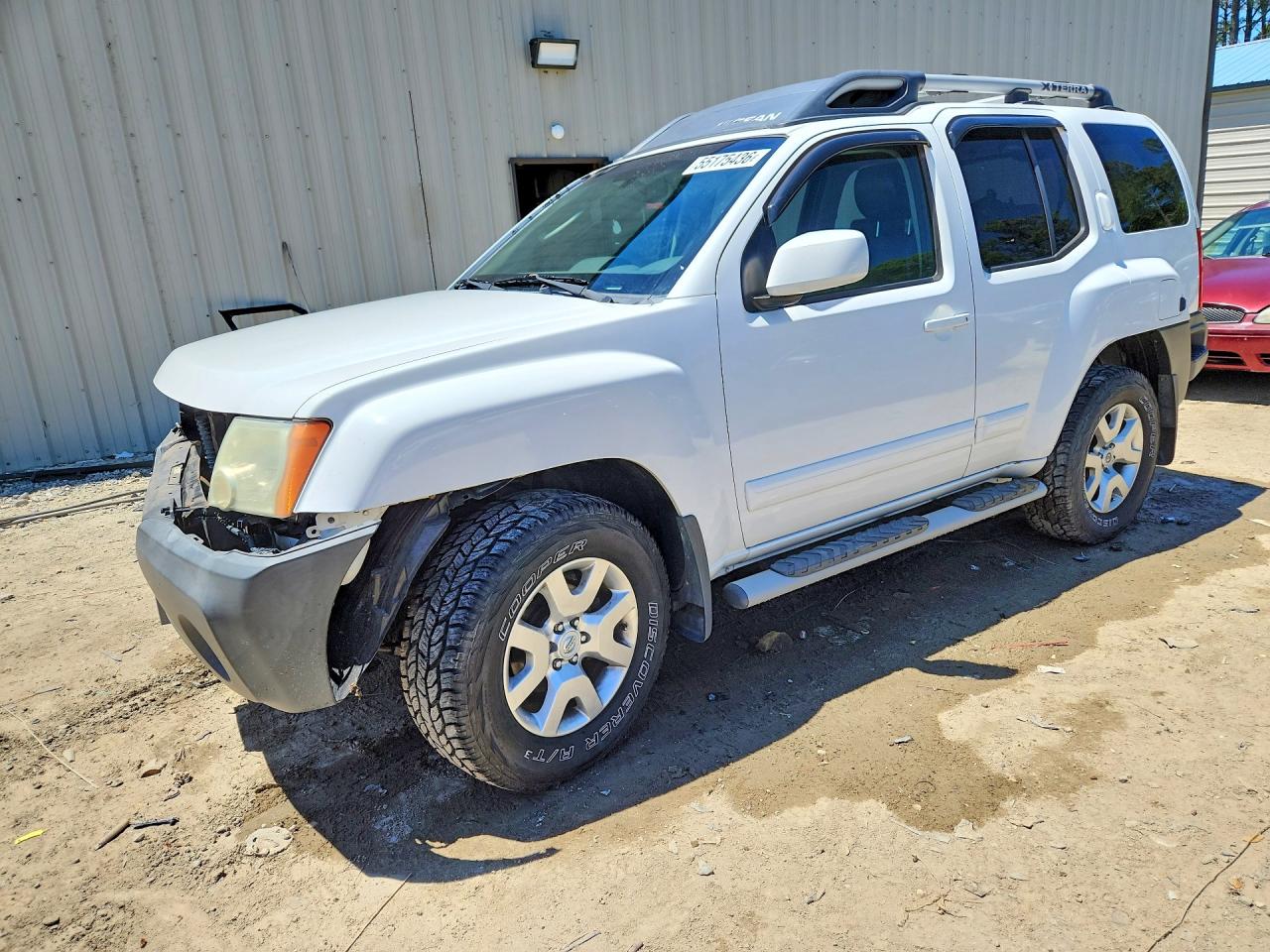 Salvage Nissan Xterra Image