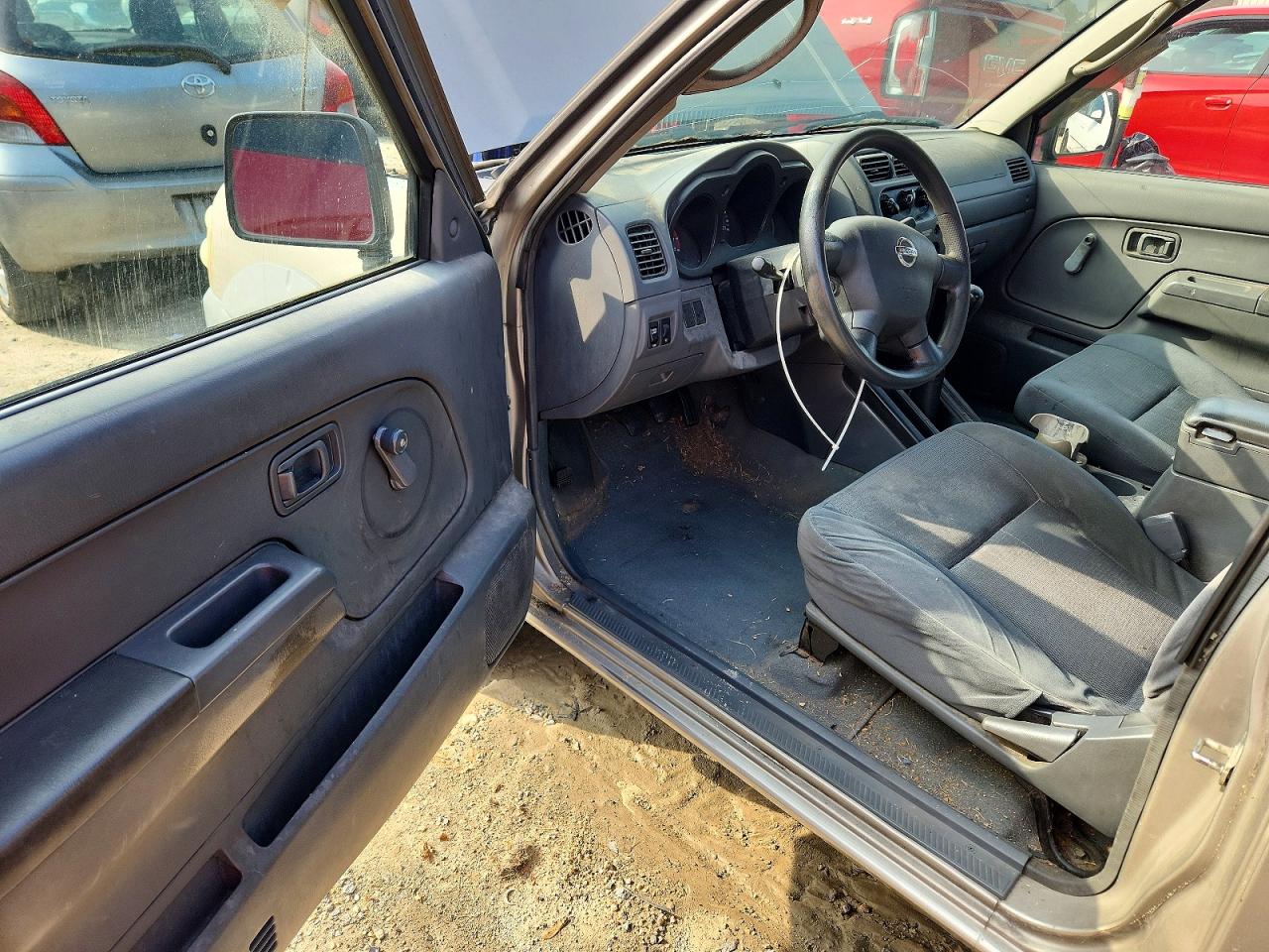 Nissan Frontier King Cab Xe