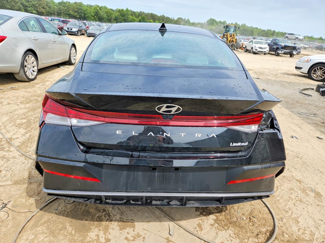 Hyundai ELANTRA Limited