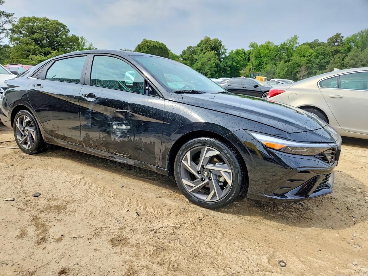 Hyundai ELANTRA Limited