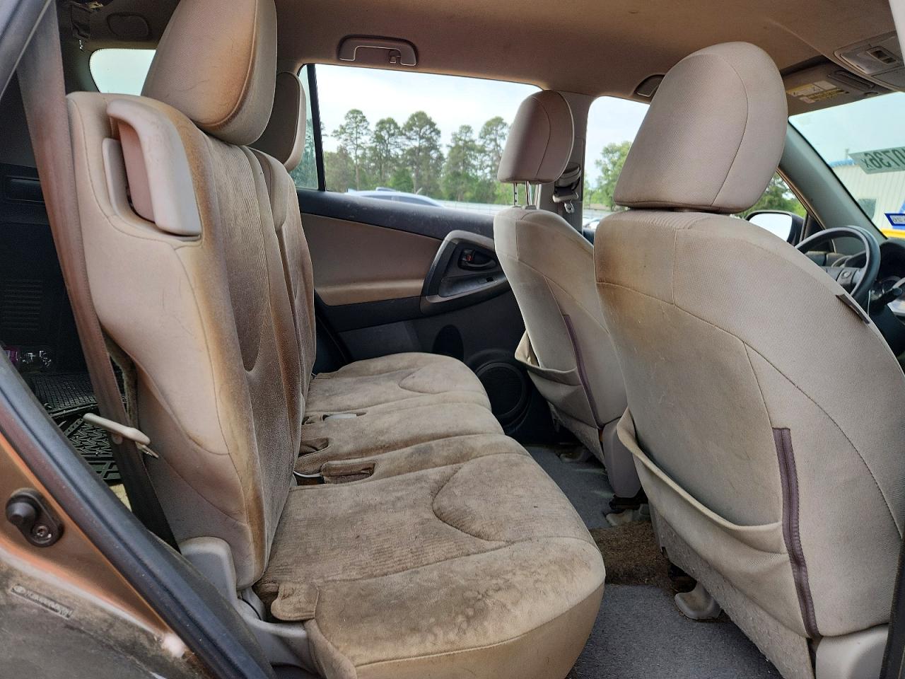 Toyota RAV4 Base