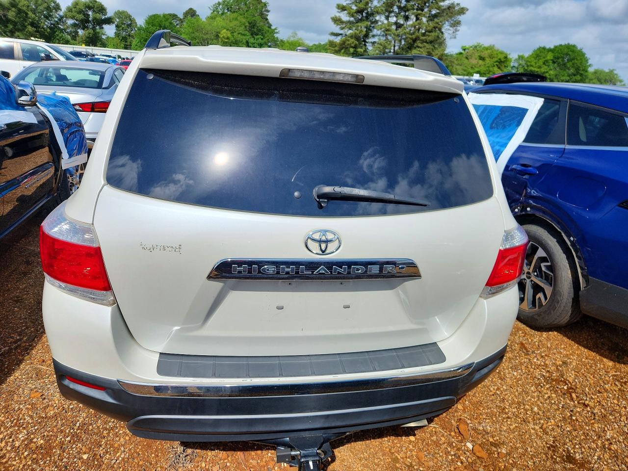 Toyota Highlander Base