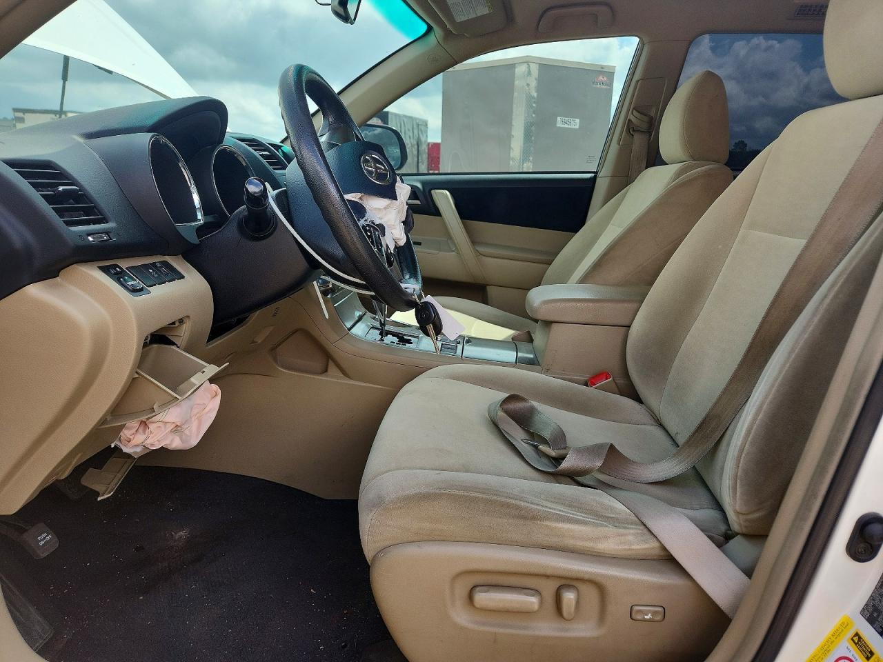 Toyota Highlander Base