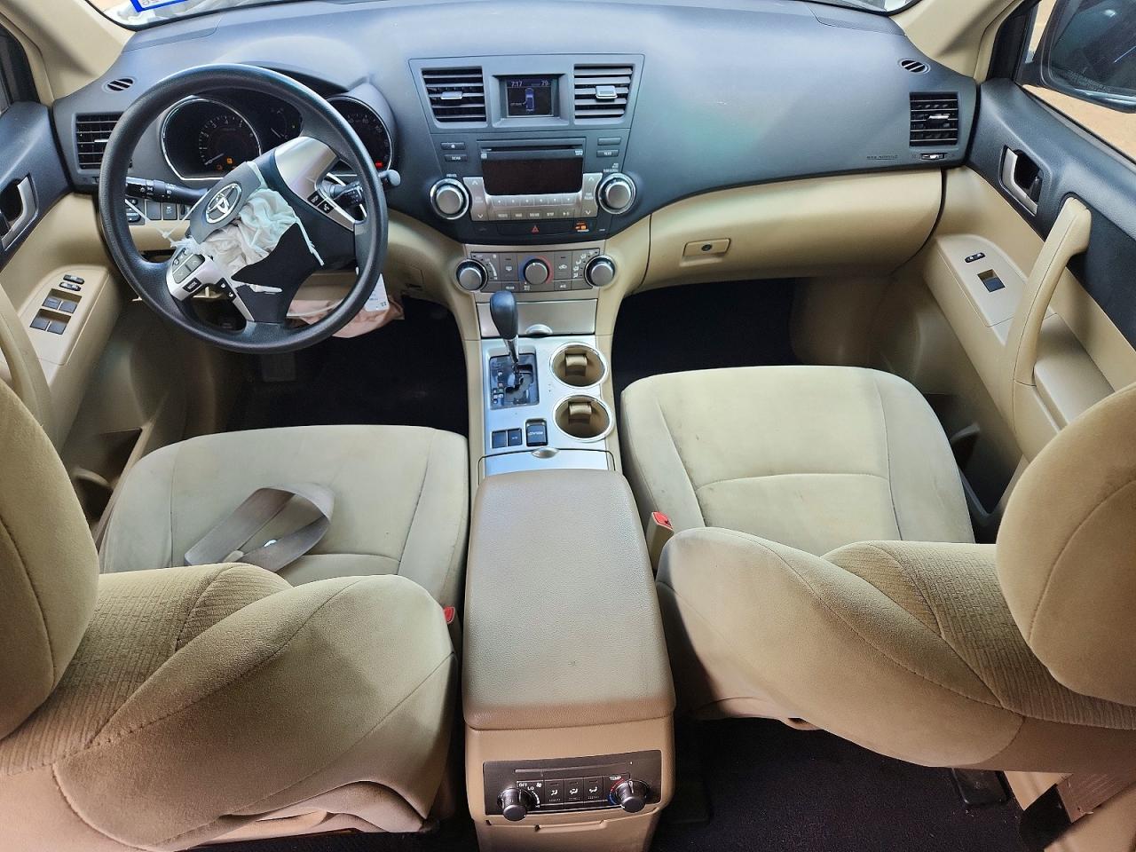 Toyota Highlander Base